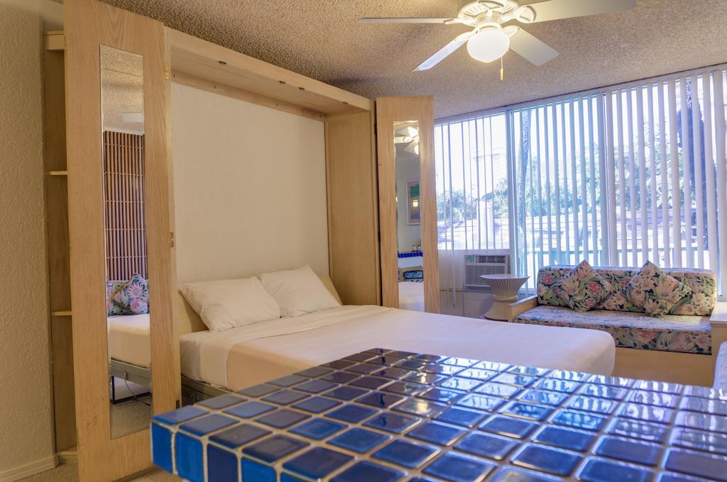 Kuhio Banyan Hotel Honolulu Eksteriør bilde